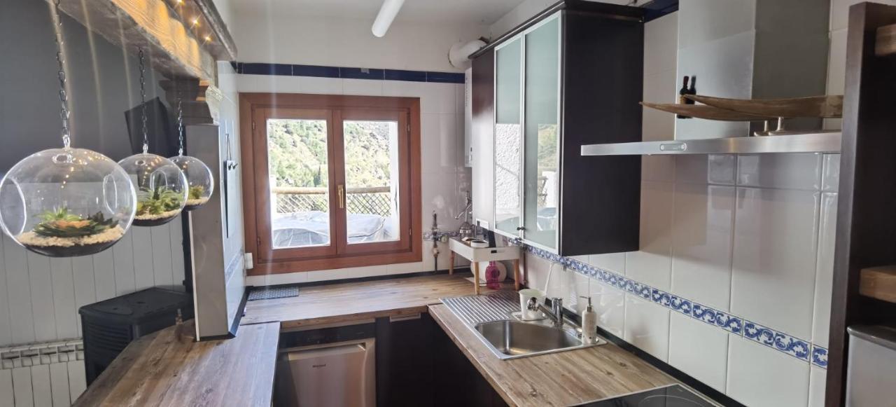 El Capricho De Trevelez Apartment Exterior photo